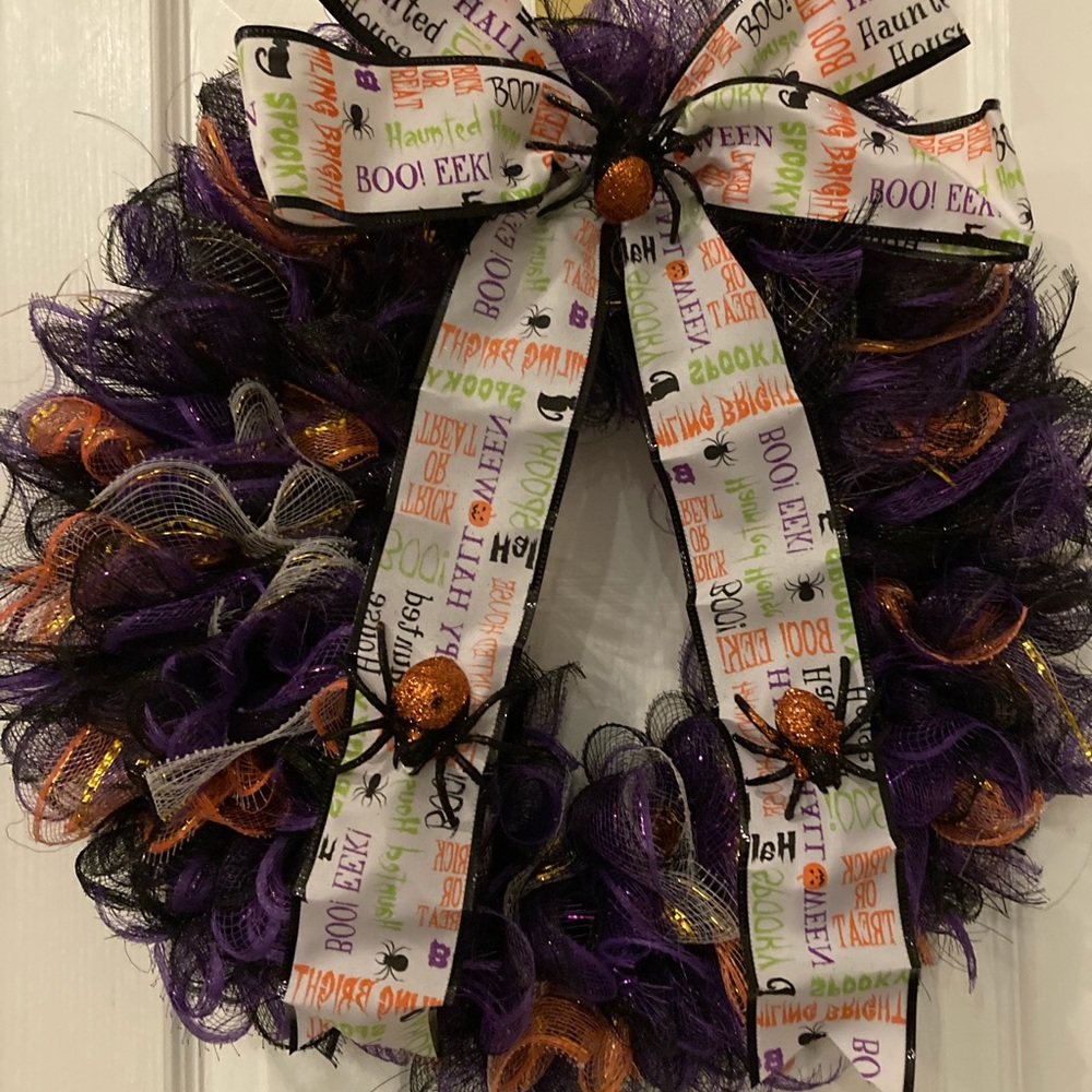 Halloween wreath - Picture 2 of 7